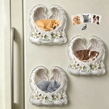 Load image into Gallery viewer, Personalized Acrylic Pet Memorial Magnet with Angel Wings Gift for Pet Owners