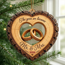 Load image into Gallery viewer, Personalized Wooden Ornament Intertwined Rings Couple Gift