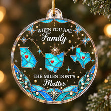 Load image into Gallery viewer, Personalized Acrylic Ornament Connected State Maps Family Gift