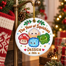 Load image into Gallery viewer, Personalized Christmas Ceramic Ornament Cute Family Gift