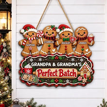 Load image into Gallery viewer, Personalized Gingerbread Family Wooden Sign Gift for Grandparents