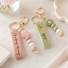 Load image into Gallery viewer, Personalized PU Leather Daisy Keychain Creative Gift for Her