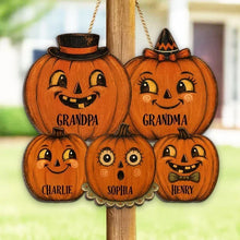 Load image into Gallery viewer, Personalized Wooden Pumpkin Family Sign for Halloween Gift