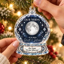 Load image into Gallery viewer, Personalized Acrylic Ornament Romantic Gift for Couple Christmas