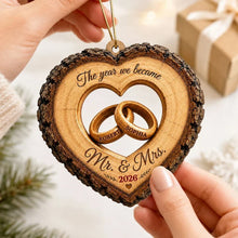 Load image into Gallery viewer, Personalized Wooden Ornament Intertwined Rings Couple Gift