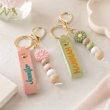 Load image into Gallery viewer, Personalized PU Leather Daisy Keychain Gift for Daughter, Teacher, Mom