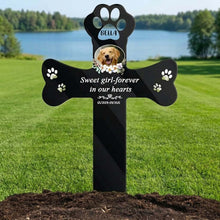 Load image into Gallery viewer, Personalized Metal Garden Stake Custom Dog Memorial Gift for Pet Owners