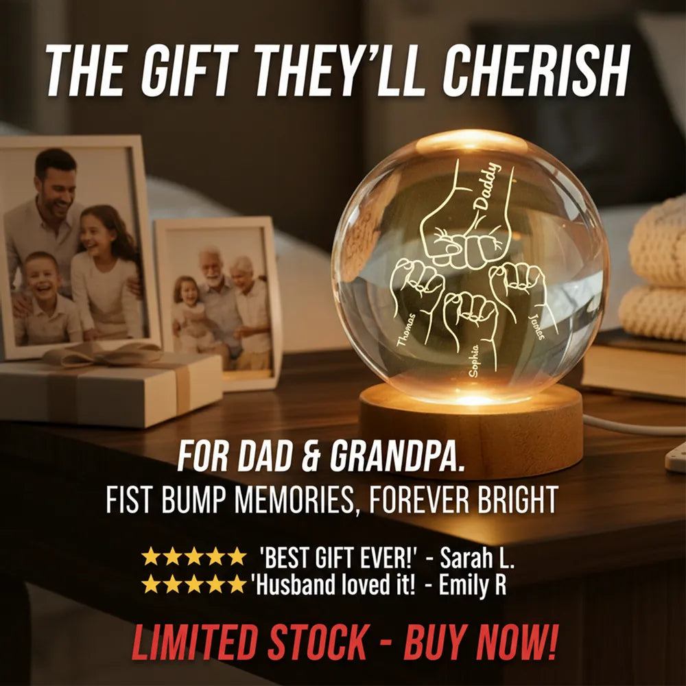 Personalized Family Fist Bump Night Light for Dad - Father's Day Gift Lamp MagicInPrints