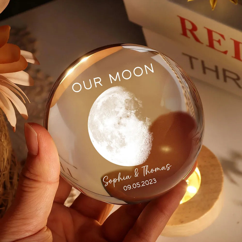 Personalized Moon Lamp for Couples with Date - Romantic Gift for Anniversaries Lamp MagicInPrints