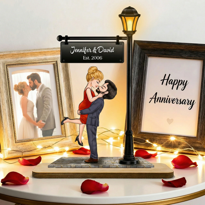 Personalized Romantic Couple Lamp for Anniversary - Custom Names & Date Plaque MagicInPrints