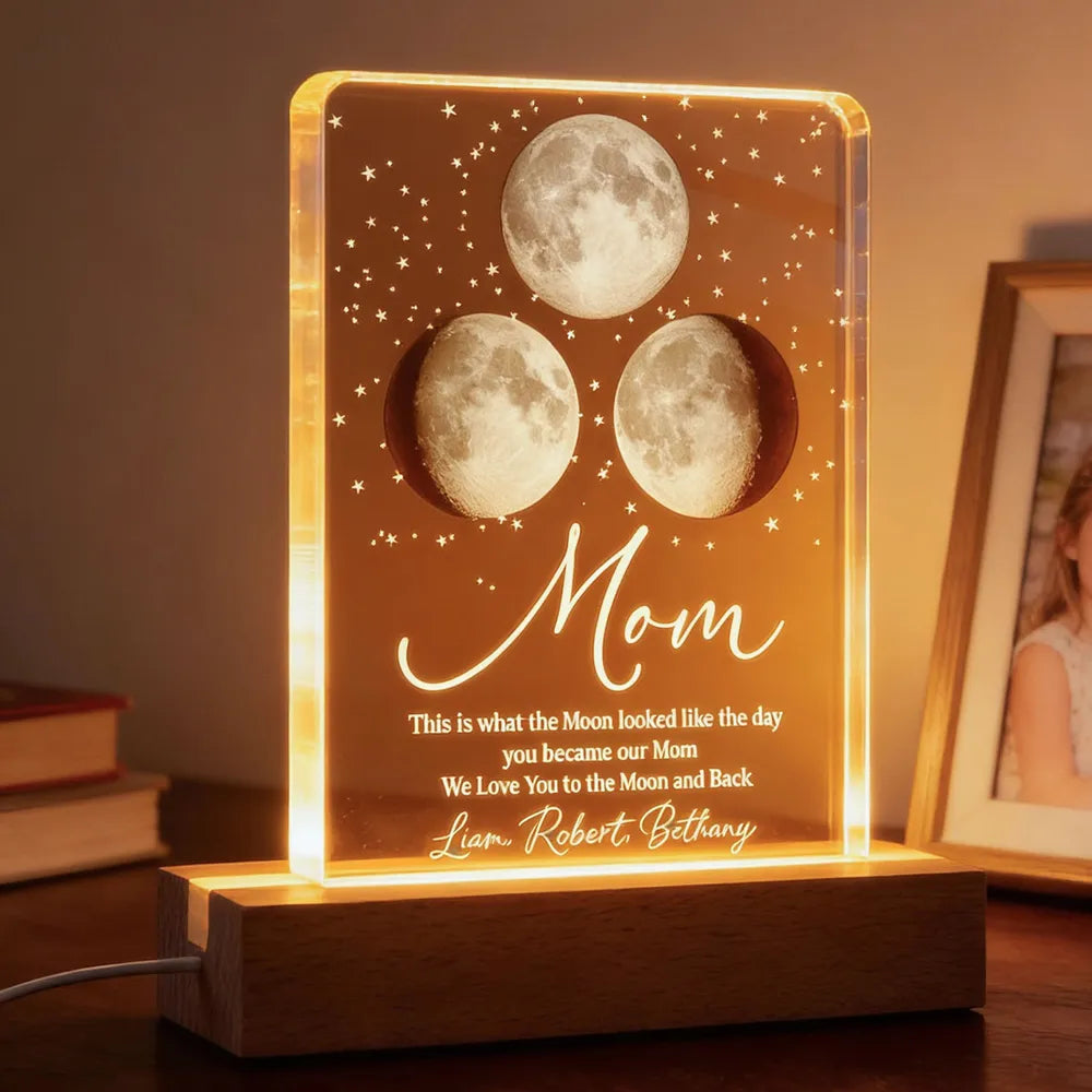 Personalized Moon Lamp for Mom - Custom Night Light with Date Plaque MagicInPrints