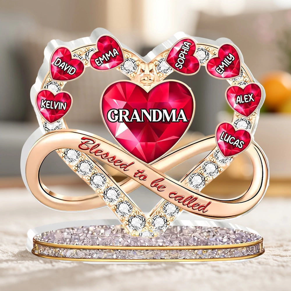 Personalized Heart-Shaped Crystal Ornament for Grandma - Sentimental Gift for Family Celebration Plaque MagicInPrints