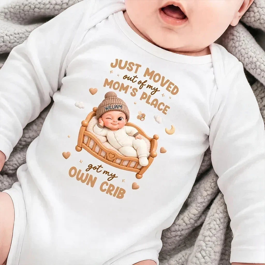 Personalized Baby Onesie with Winking Baby | Baby Shower Gift