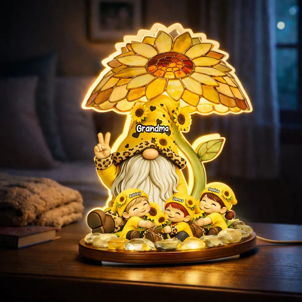 Personalized Grandma Gnome Lamp for Family - Cozy Home Decor Gift Plaque MagicInPrints