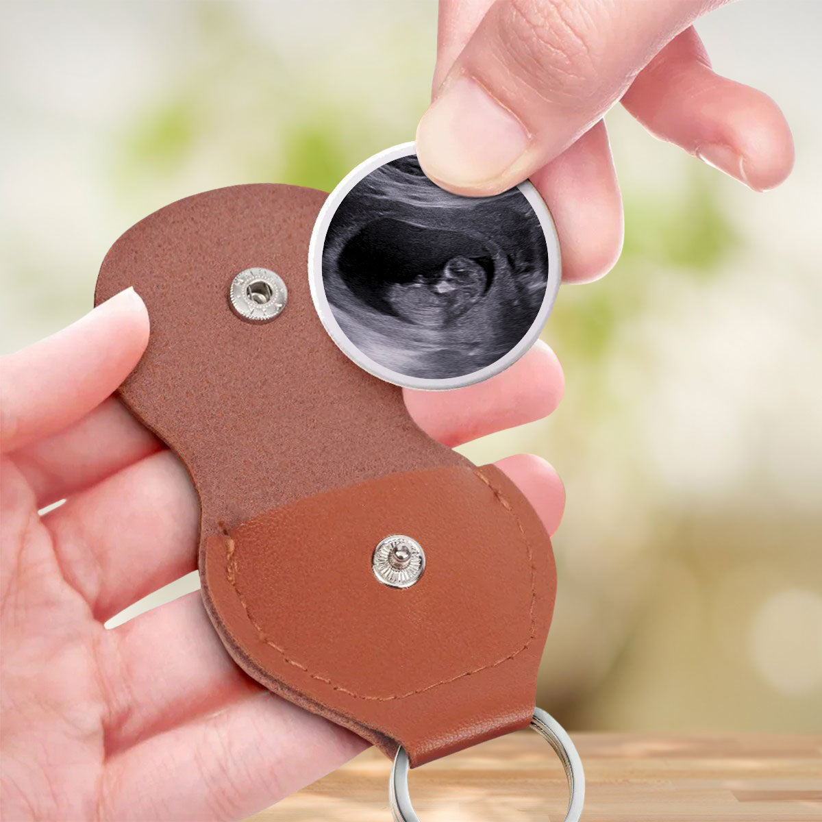 Personalized Ultrasound Photo Keychain for Dad - Sentimental Gift for Expecting Fathers Keychain MagicInPrints