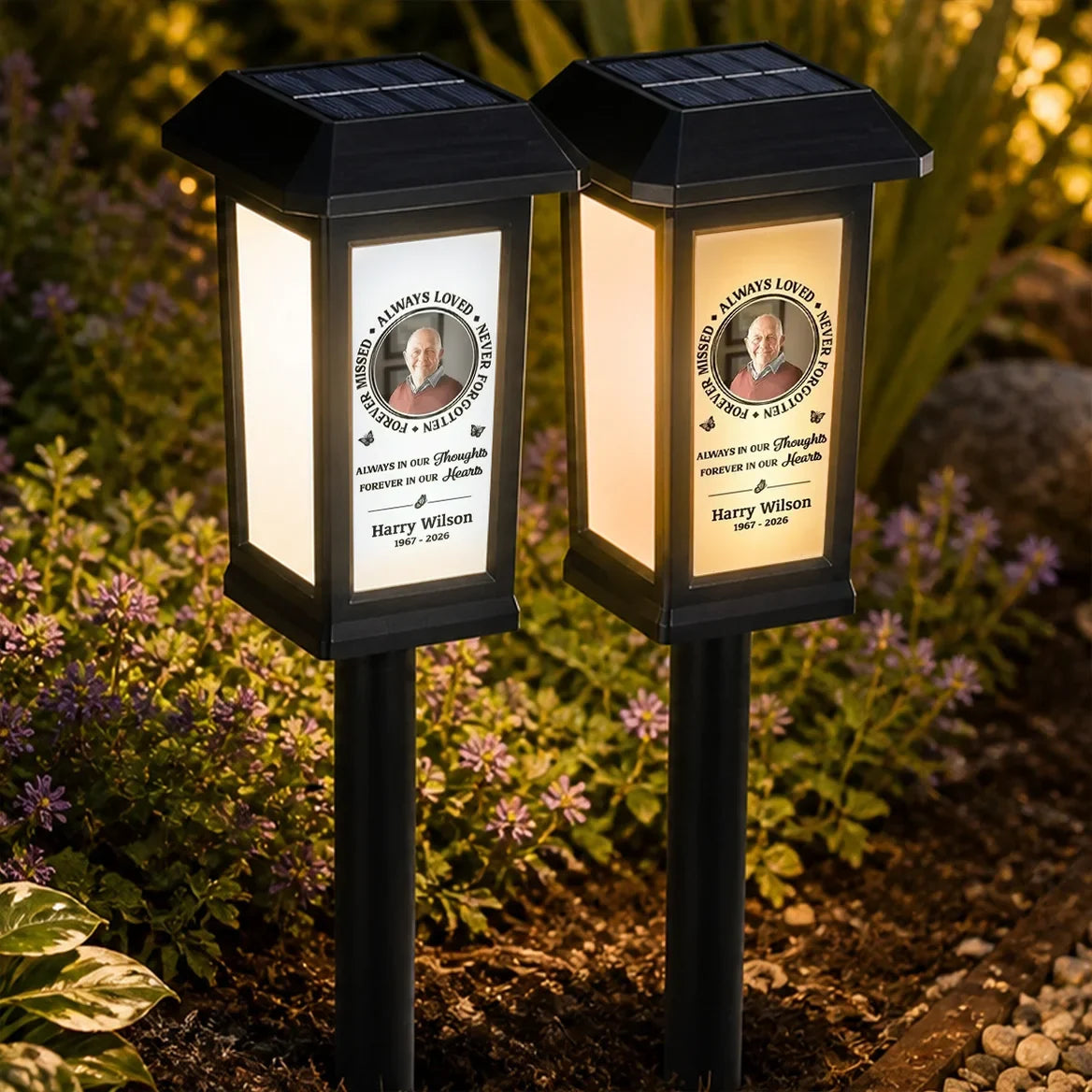 Personalized Solar Memorial Garden Light with Photo & Name Remembrance Gift for Loved Ones