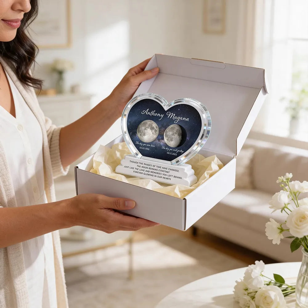 Personalized Heart-Shaped Moon Phase Memorial Plaque for Loved Ones - Sentimental Keepsake Plaque MagicInPrints
