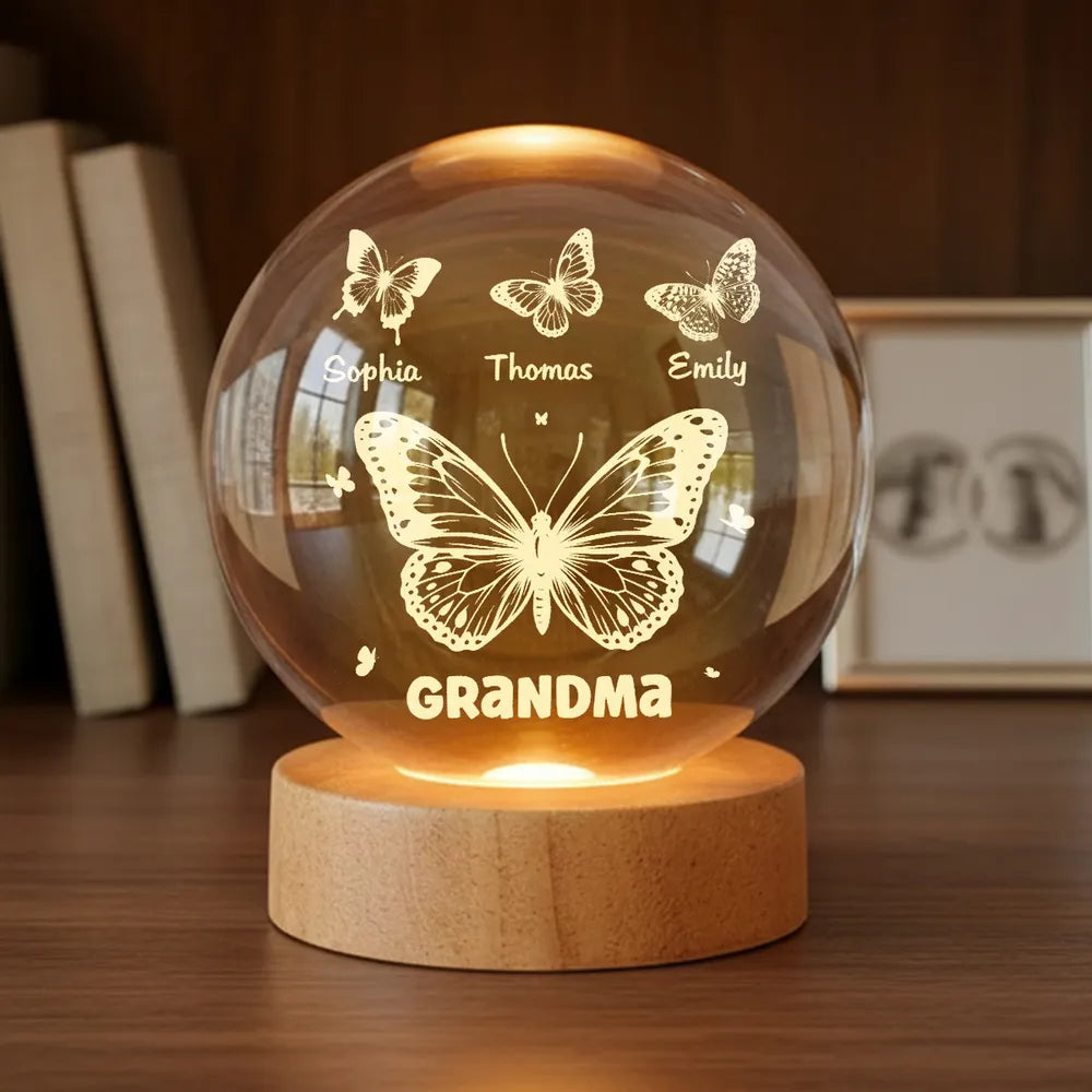 Personalized LED Night Light for Grandma with Butterflies - Mother's Day Gift Lamp MagicInPrints