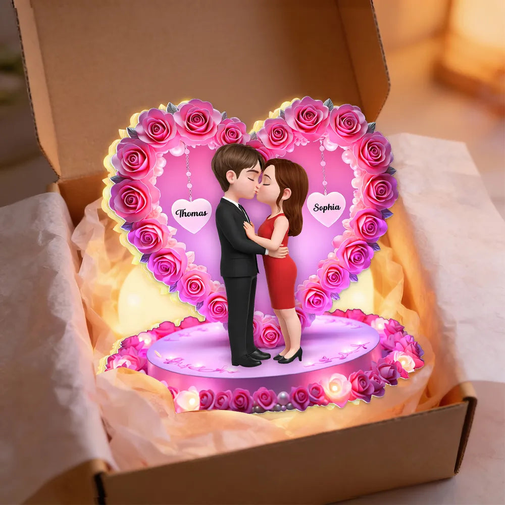 Personalized Romantic Couple Figurine with Heart Base for Valentine's Day Plaque MagicInPrints