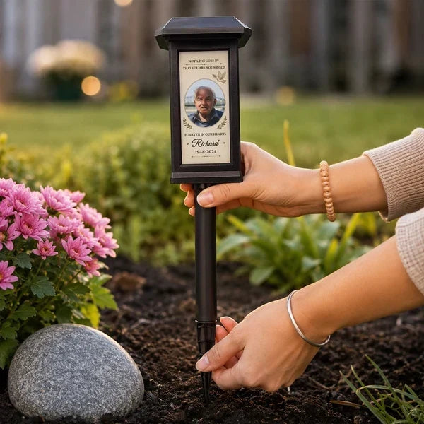 Personalized Solar Garden Stake Light for Sympathy Remembrance