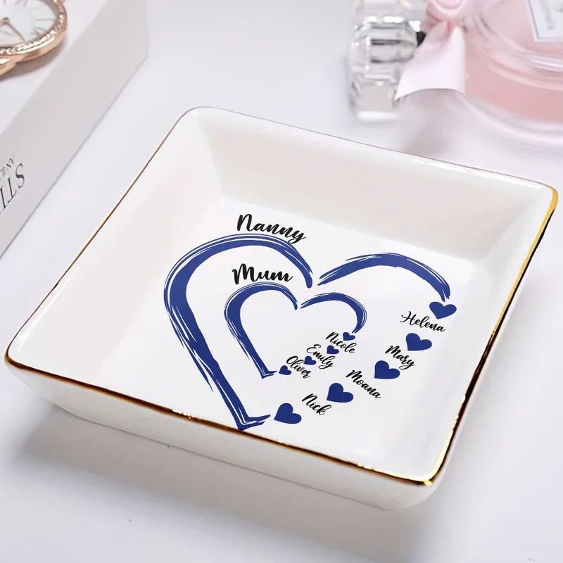 Personalized Heart-Shaped Ceramic Plate for Family - Mother's Day Gift Jewelry MagicInPrints