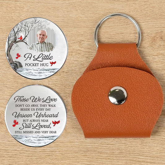 Personalized Memorial Pocket Token Keychain for Loved Ones - Sentimental Gift Keychain MagicInPrints