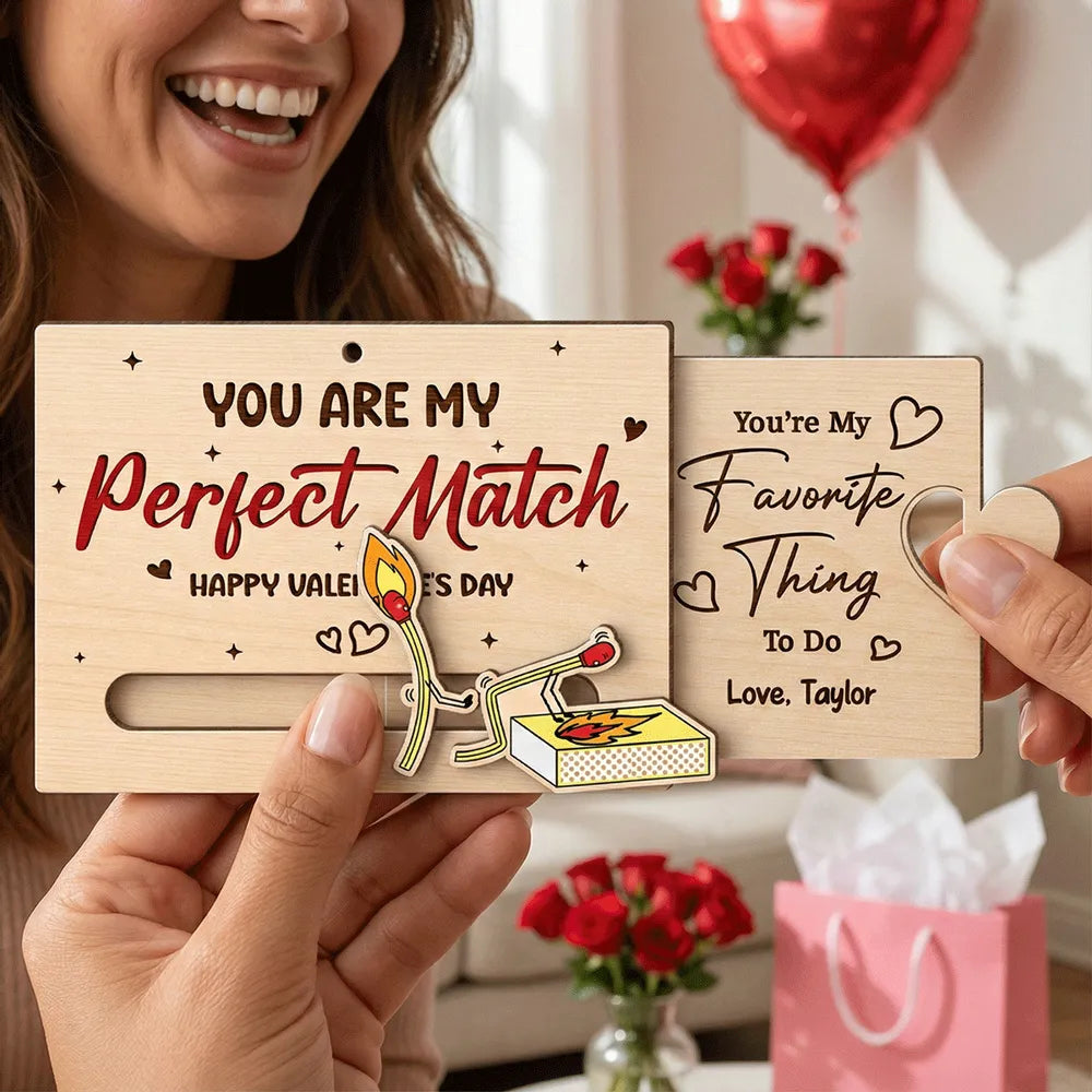 Personalized Wooden Valentine Card for Couples - Romantic Gift Ornament MagicInPrints