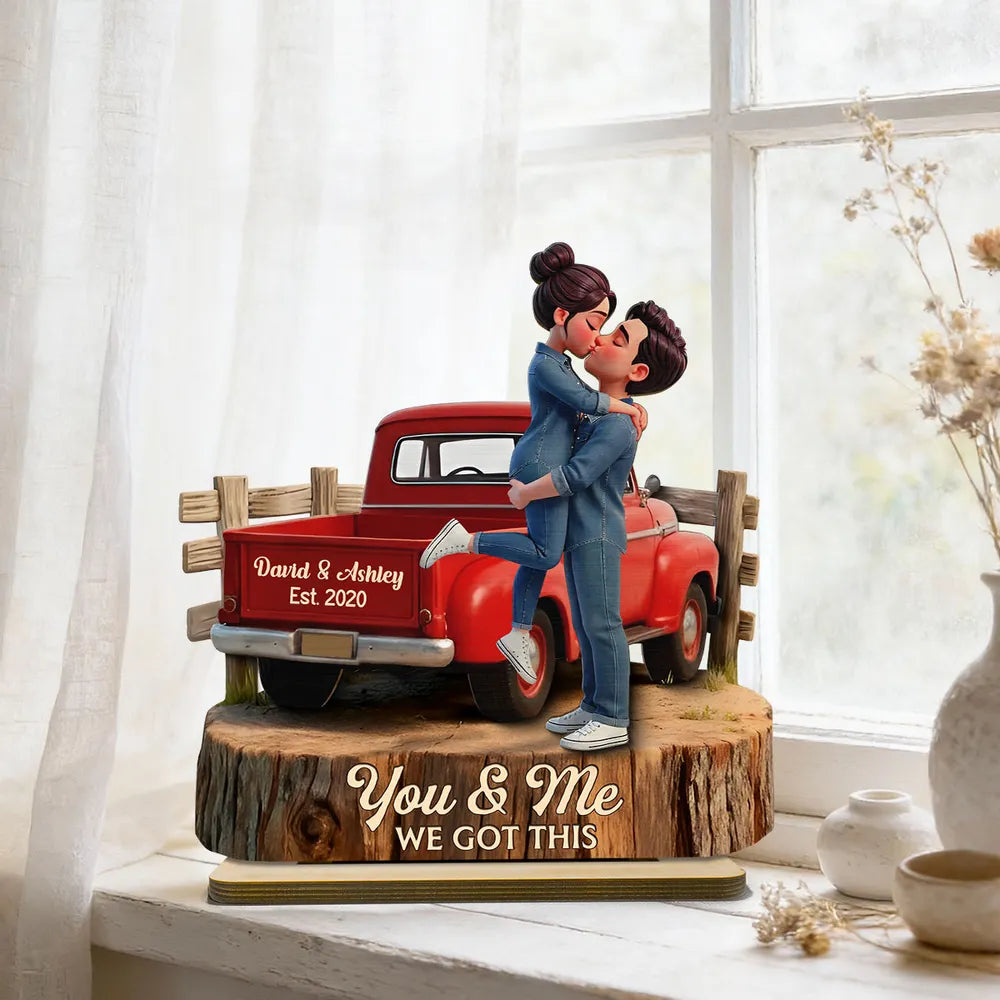 Personalized Couple Figurine Romantic Gift for Anniversary - Custom Names & Date Plaque MagicInPrints