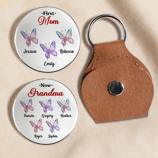 Personalized Butterfly Keychain for Mom and Grandma - Sentimental Gift Keychain MagicInPrints