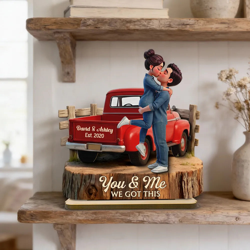 Personalized Couple Figurine Romantic Gift for Anniversary - Custom Names & Date Plaque MagicInPrints