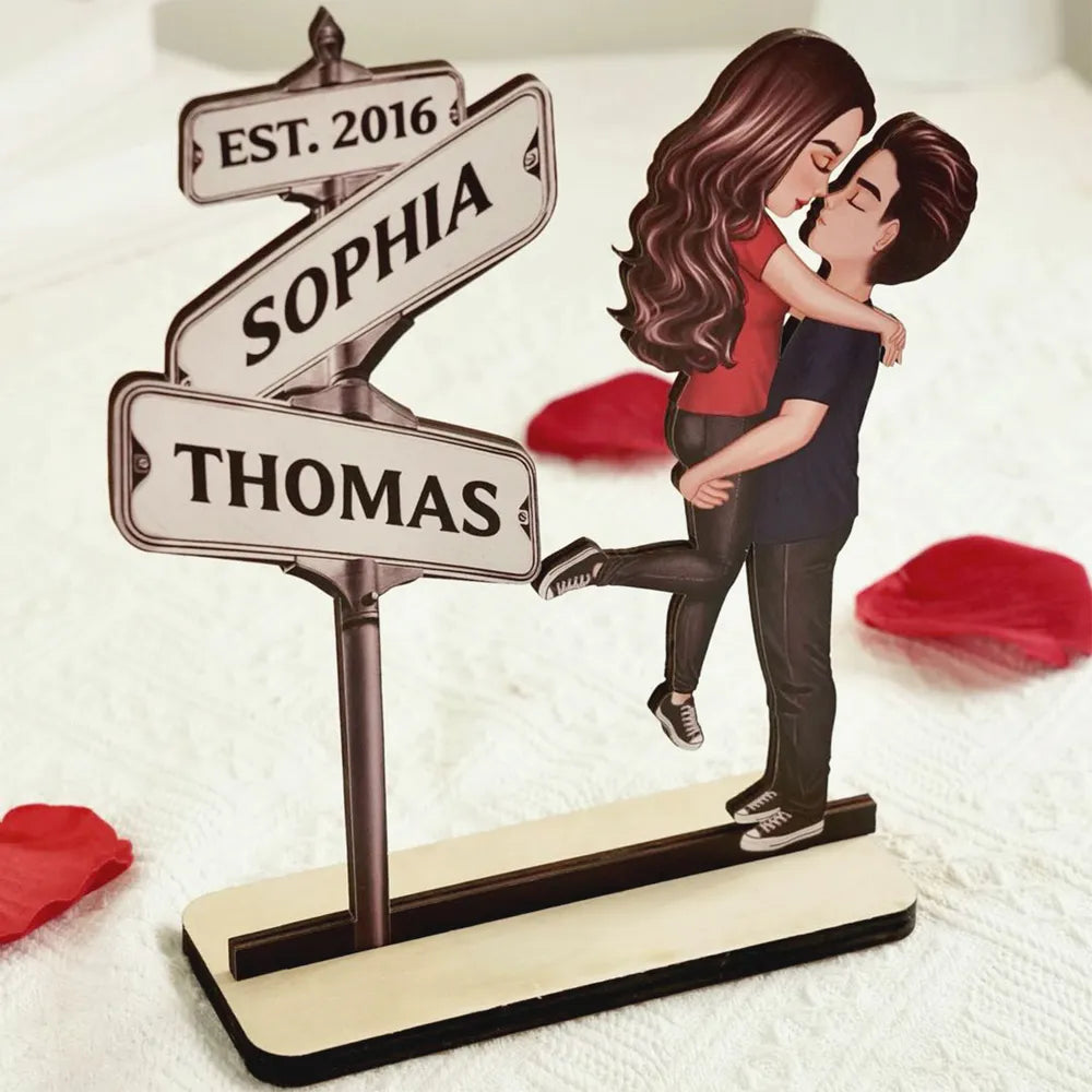 Personalized Couple Figurine with Street Sign - Romantic Gift for Anniversaries Plaque MagicInPrints