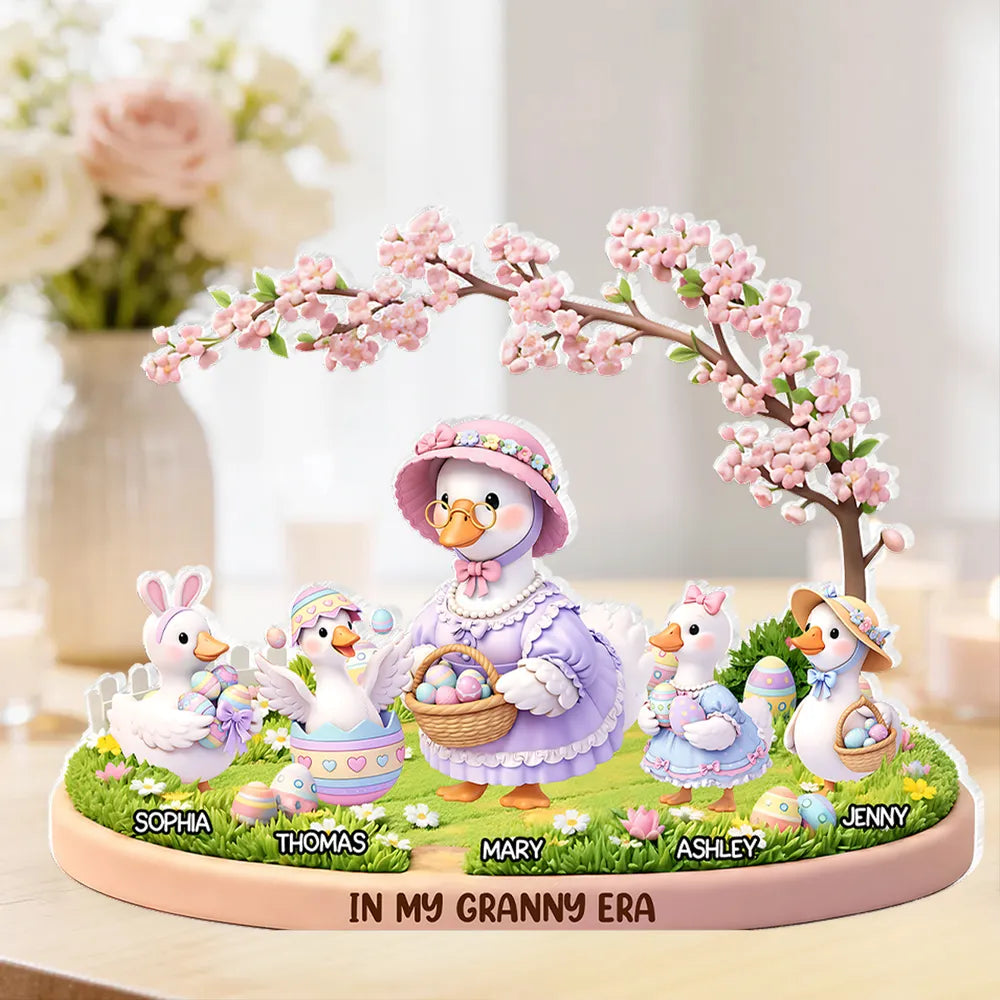 Personalized Family Goose Figurine for Easter Decor - Custom Names Plaque MagicInPrints