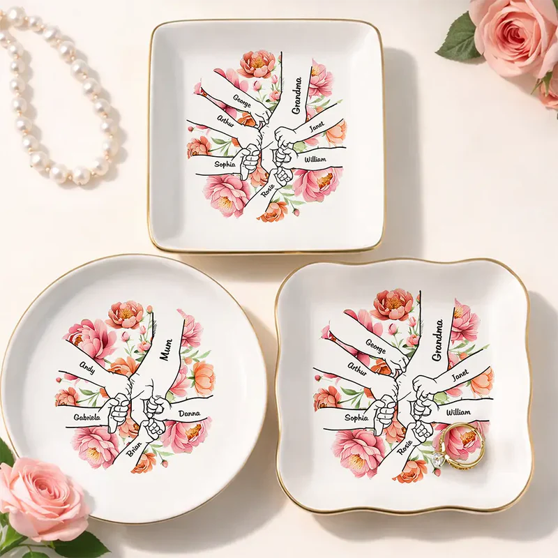 Personalized Ceramic Jewelry Dish for Mothers with Floral Design - Mother's Day Gift Jewelry MagicInPrints