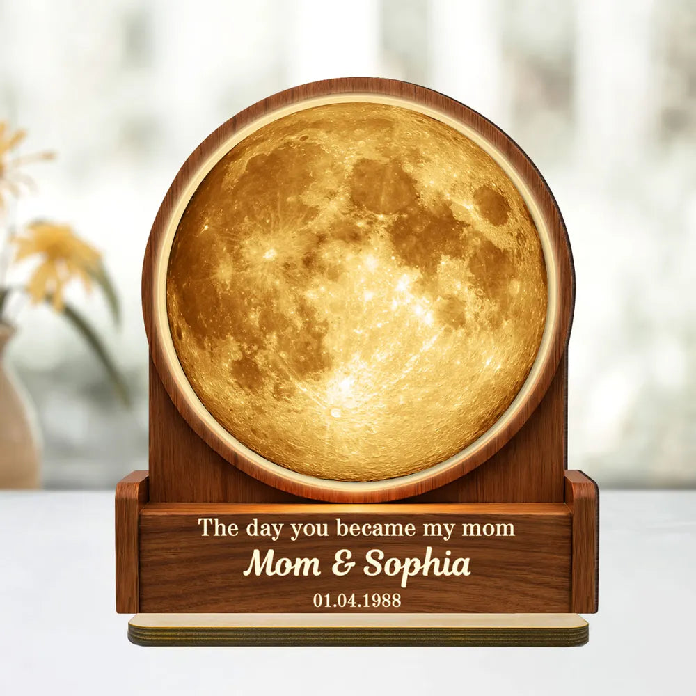 Personalized Moon Lamp for Mom - Custom Date & Names - Sentimental Gift Plaque MagicInPrints