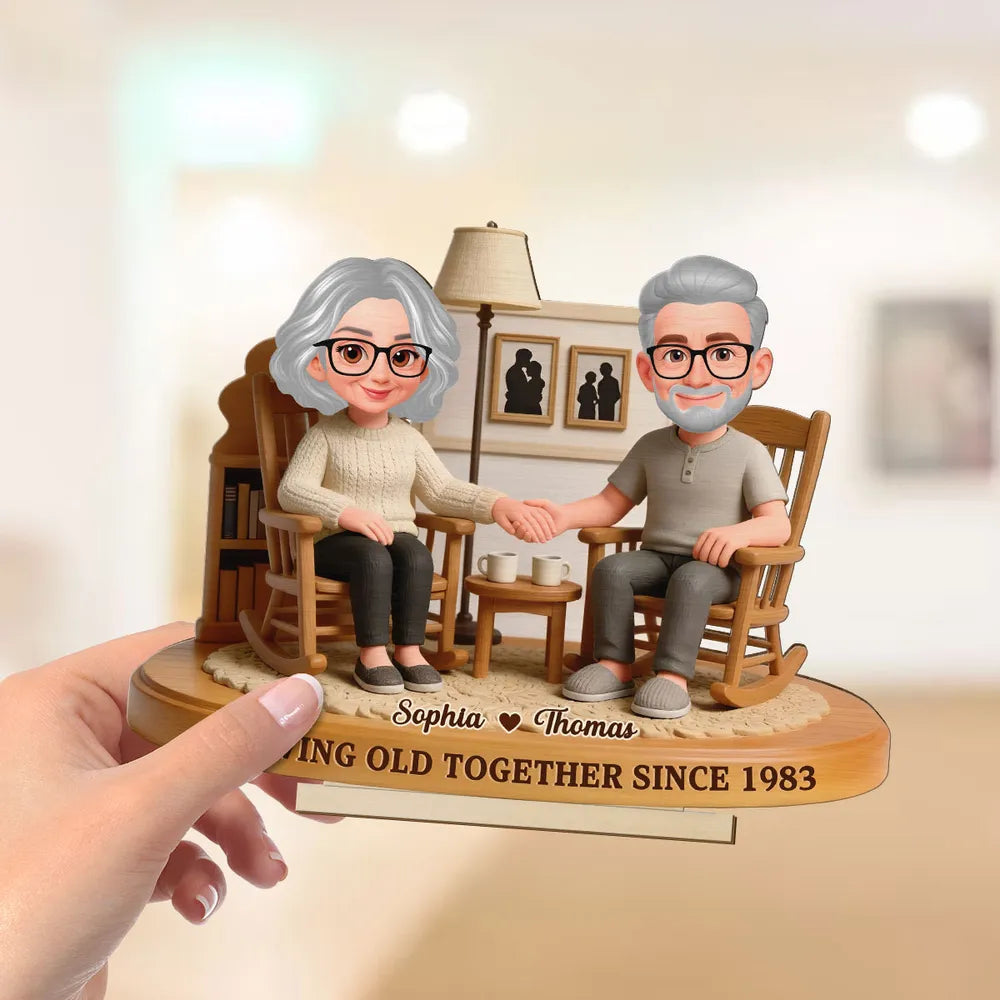 Personalized Elderly Couple Figurine for Anniversary - Sentimental Keepsake Plaque MagicInPrints
