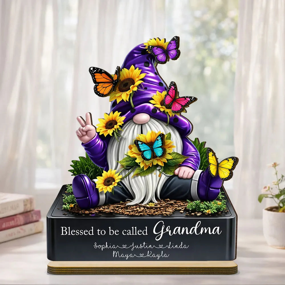 Custom Grandma Gnome Figurine with Sunflowers and Butterflies - Personalized Family Gift Plaque MagicInPrints