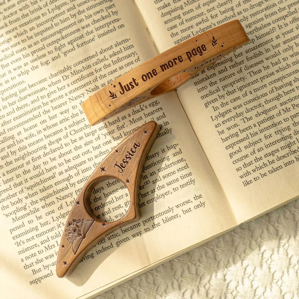 Personalized Wooden Book Page Holder for Book Lovers - Gift for Readers Stationery MagicInPrints