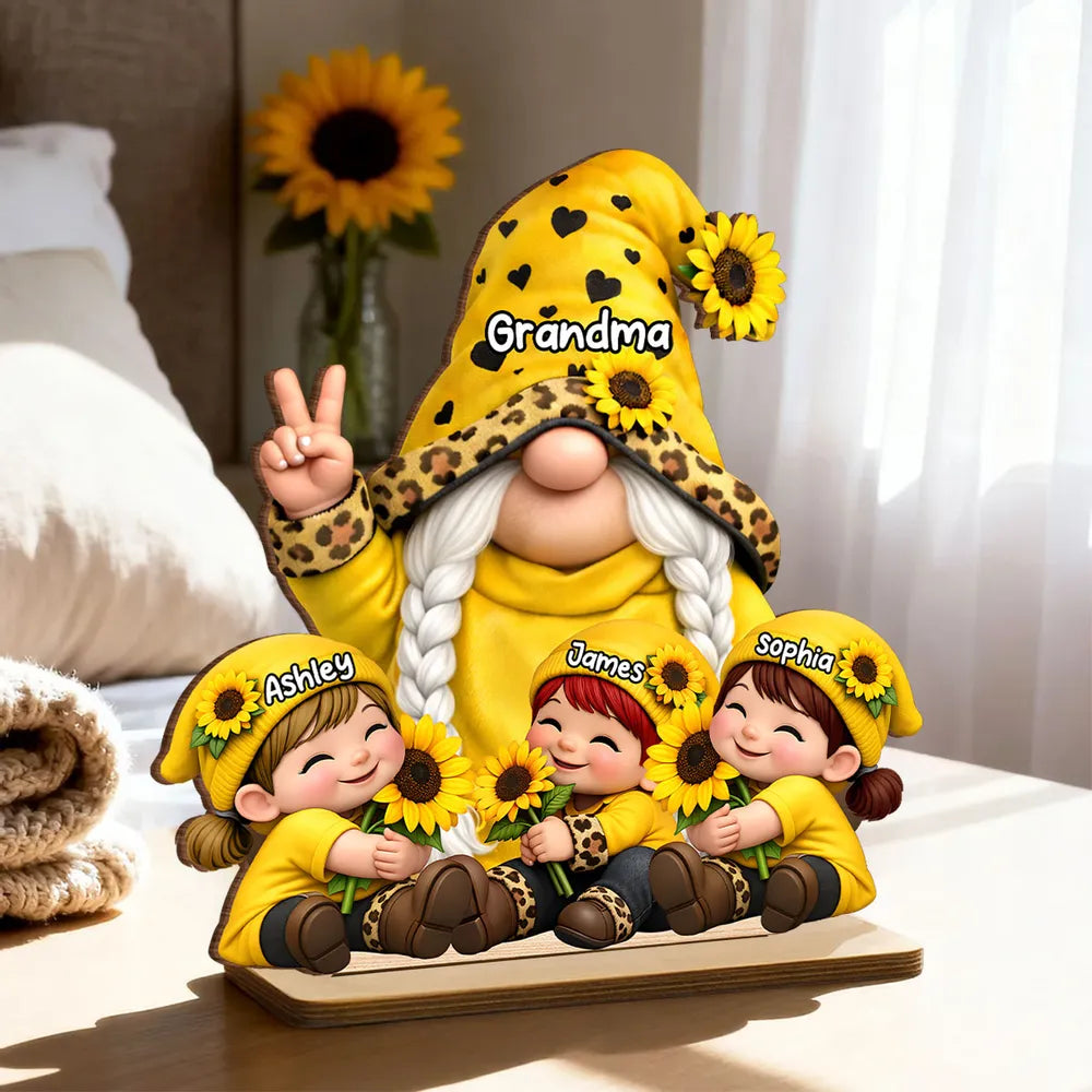 Personalized Grandma Sunflower Gnome Figurine for Family Decor - Custom Names Gift Plaque MagicInPrints