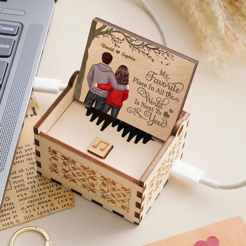 Personalized Wooden Music Box for Couples with Custom Message - Romantic Gift Plaque MagicInPrints
