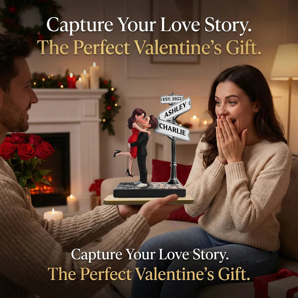 Personalized Couple Figurine with Street Sign - Romantic Gift for Anniversaries Plaque MagicInPrints