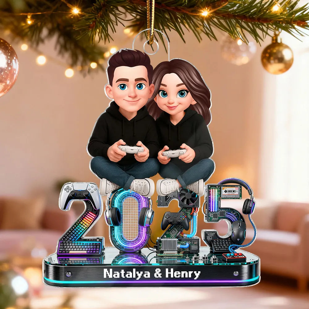 Personalized Gamer Couple Ornament 2023 for Gamers - Christmas Decoration Ornament MagicInPrints