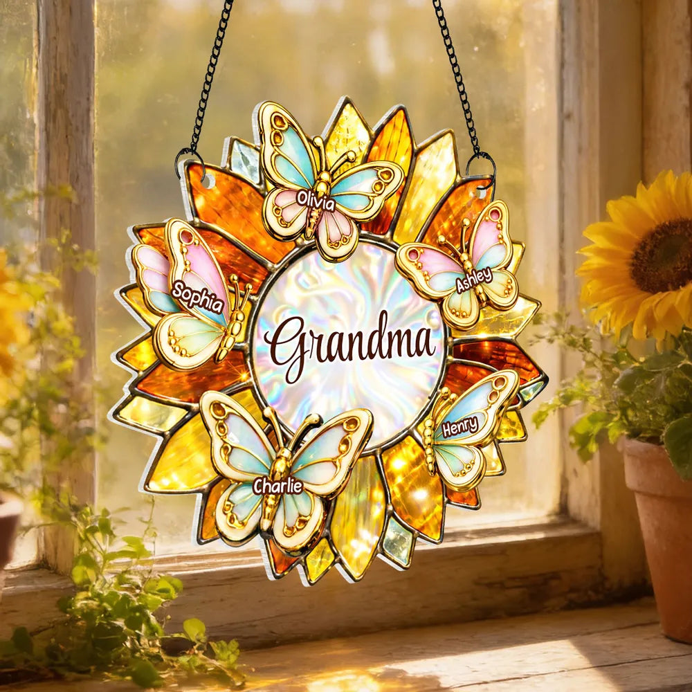 Personalized Butterfly Sun Catcher for Grandma - Custom Names Gift Ornament MagicInPrints