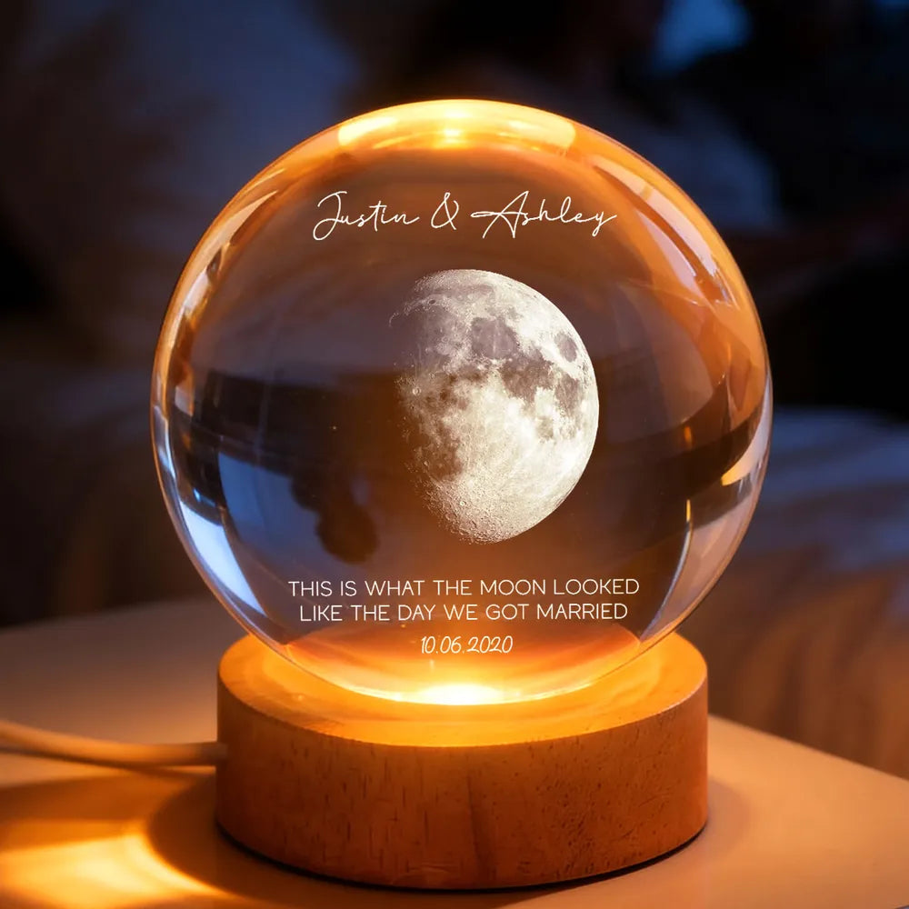 Personalized Moon Lamp for Couples with Custom Date - Romantic Bedroom Decor Lamp MagicInPrints