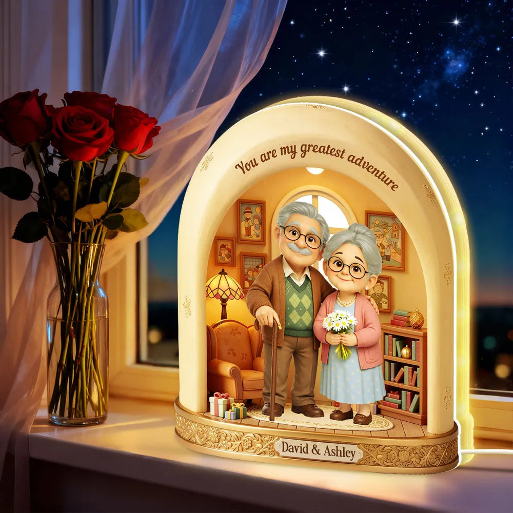 Personalized Grandparents Figurine Lamp for Family - Sentimental Gift Plaque MagicInPrints