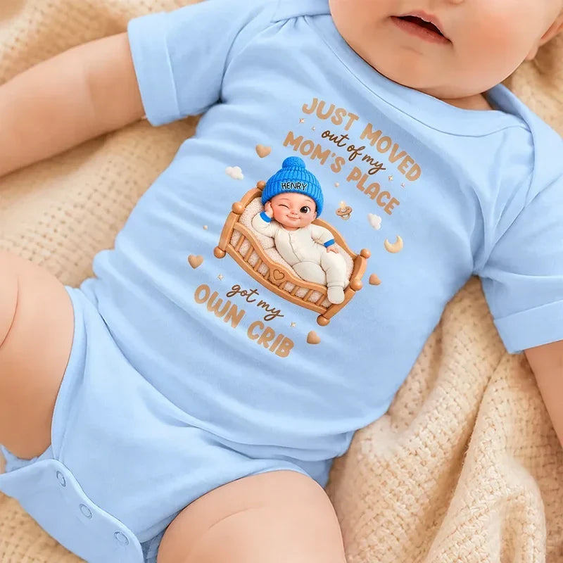 Personalized Baby Onesie with Winking Baby | Baby Shower Gift