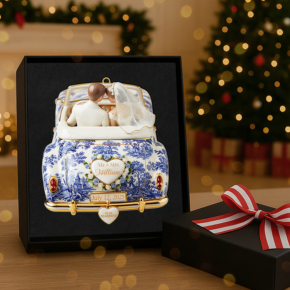Celebrate Love: Personalized Newlywed Acrylic Ornament - Custom Gift for Couples, Weddings, Christmas Ornament MagicInPrints