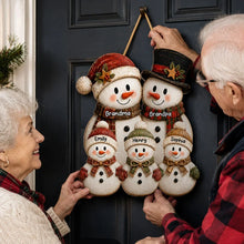 Load image into Gallery viewer, Personalized Wooden Sign Snowman Family Gift for Grandma &amp; Grandpa
