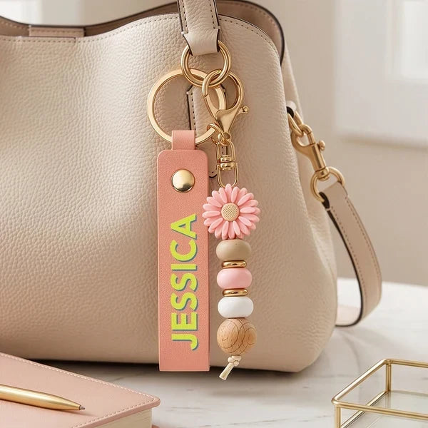 Personalized PU Leather Daisy Keychain Gift for Daughter, Teacher, Mom