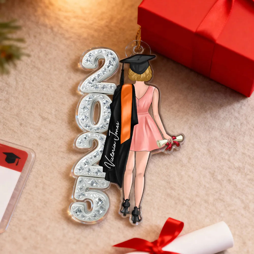 Personalized Graduation Ornament 2026 for Graduates - Customizable Keepsake Gift Ornament MagicInPrints
