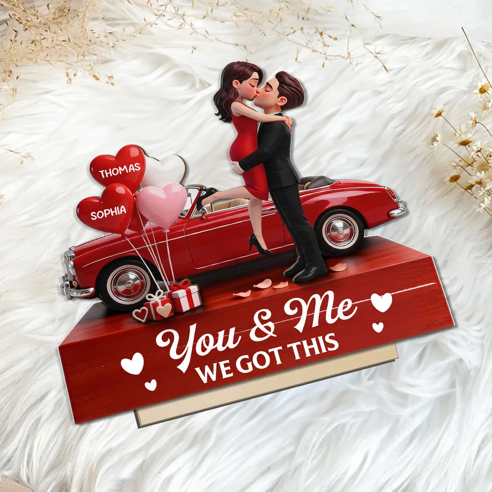 Personalized Couple Figurine Romantic Car Scene - Anniversary Gift Plaque MagicInPrints